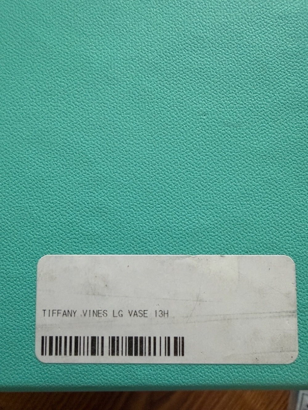 Tiffany & Co. “Tiffany Vines” 13” vase - Picture 4 of 8